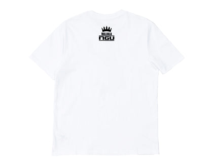 Valge põhjusliku teemaga T-särk